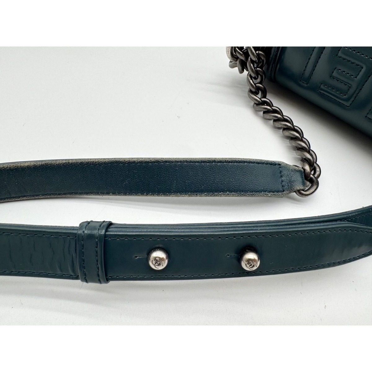 Chanel Shoulder Bag Boy CC Logo Leather with Shield Chain — view 15