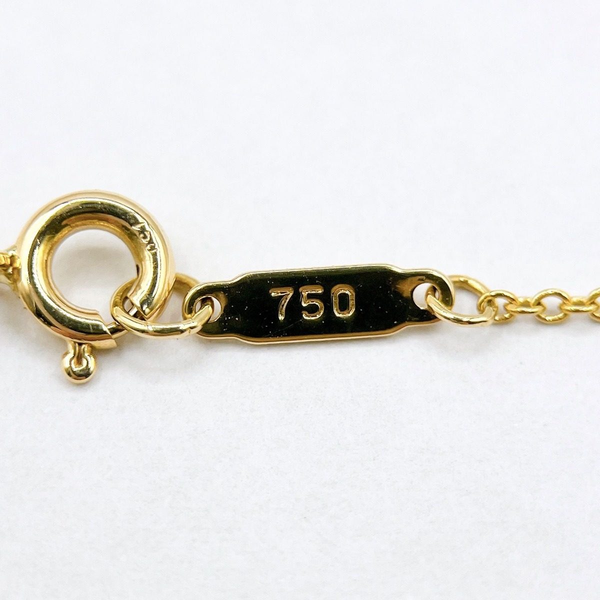 Tiffany & Co Pinched Heart Yellow Gold Necklace 41 cm — view 4