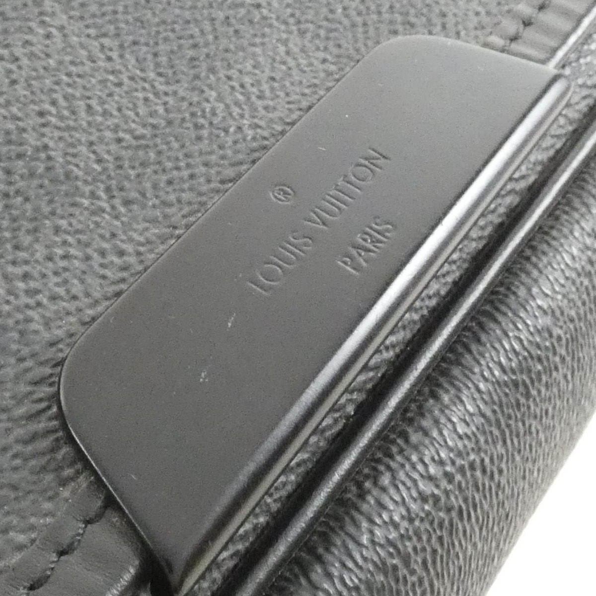 Louis Vuitton Damier Graphite Daniel MM Shoulder Bag — view 6