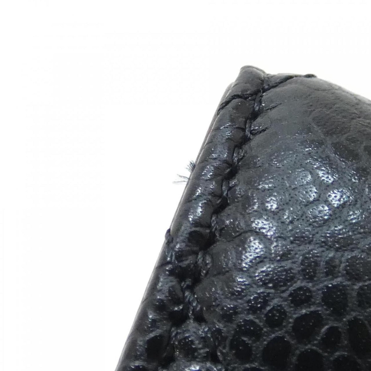 Chanel Timeless Classic Caviar Grained — view 3