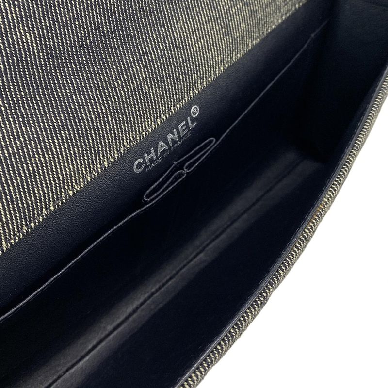 Chanel Shoulder Bag Chocobar Navy Silver Hardware / Chain Shoulder / Flap Bag