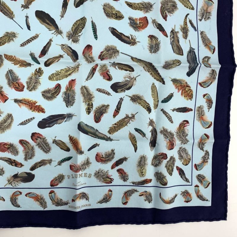 Hermes Carre 40 Plumes Feathers Navy And Blue 100% Silk Scarf
