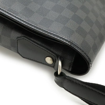 Louis Vuitton Damier Graphite Daniel GM Messenger Bag Shoulder Bag Crossbody