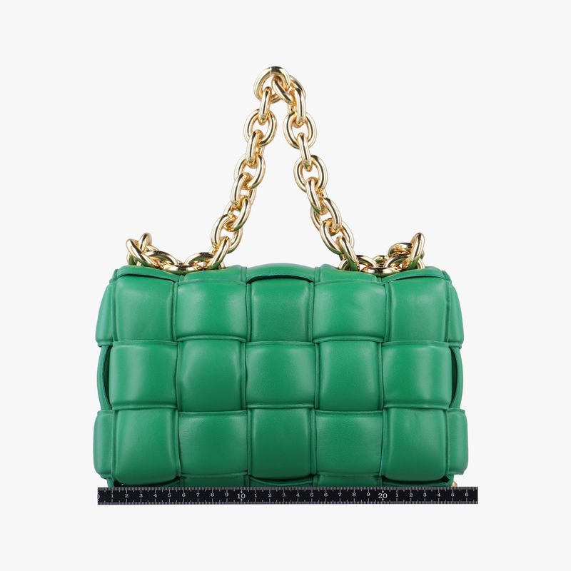 Bottega Veneta The Chain Cassette Green Lambskin B09392158t