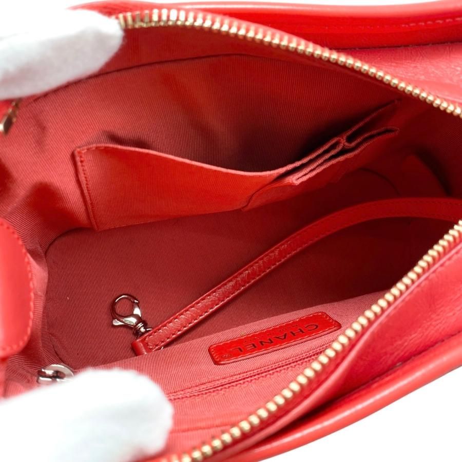 Chanel Shoulder Bag Gabrielle De Hobo Bag A91810 Matelasse Calfskin Coco Strap