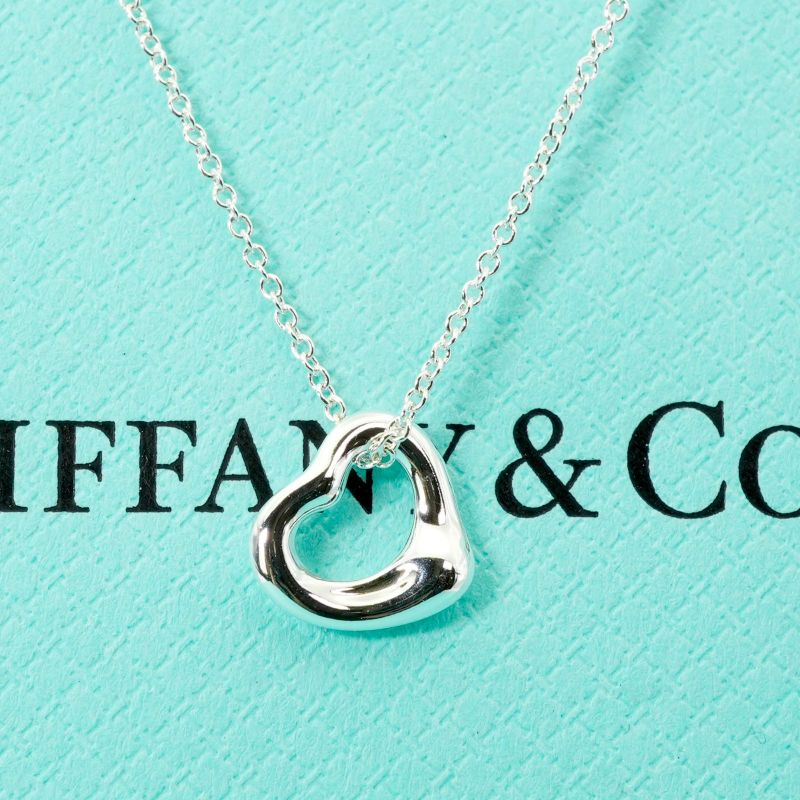 11mm (0.43in) Tiffany & Co Small Open Heart Necklace 24-5792s