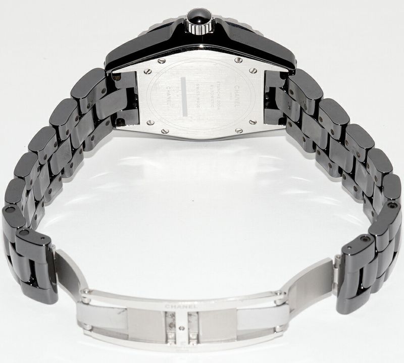 Chanel J12 38mm (150in) H0685 Men's