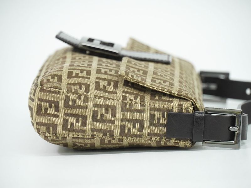 Authentic Fendi Mamma Bucket Zucchino Shoulder Bag Handbag Canvas Beige 8br000