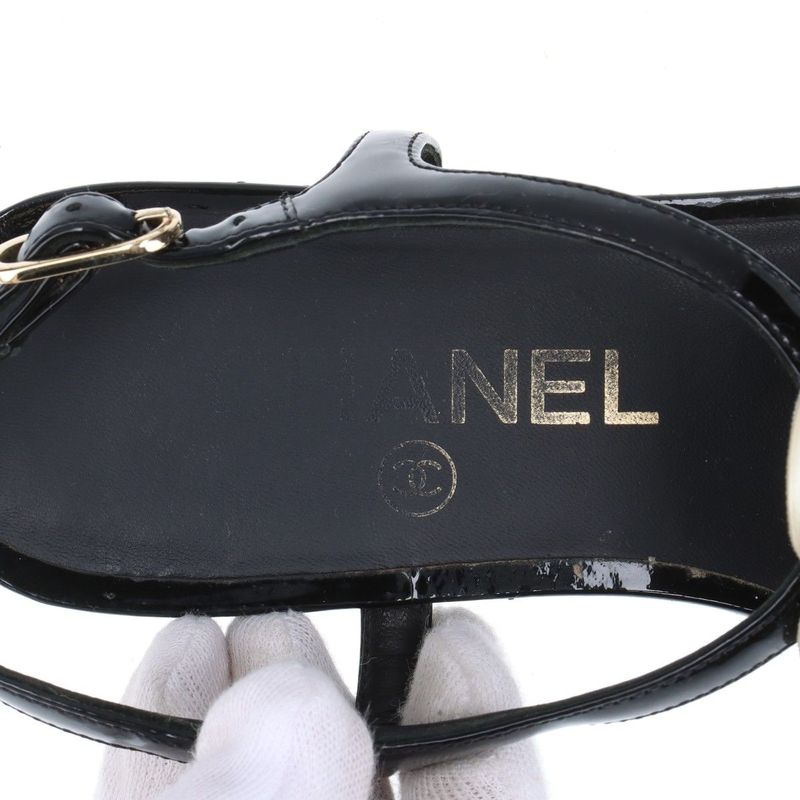 Chanel Coco Mark Camellia Patent Leather Sandals Women's 35C Black And Ivory