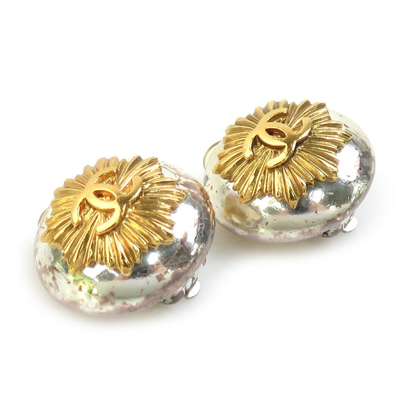 Chanel Earring