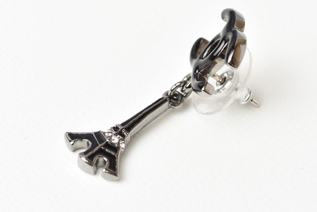 Chanel Earrings Eiffel Tower Motif In Black Silver