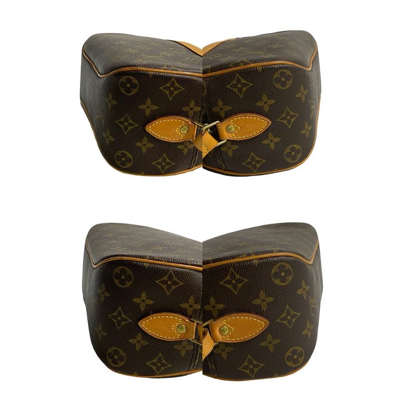 Louis Vuitton Blois Monogram Leather Mini Shoulder Bag Pochette Sacoche Brown