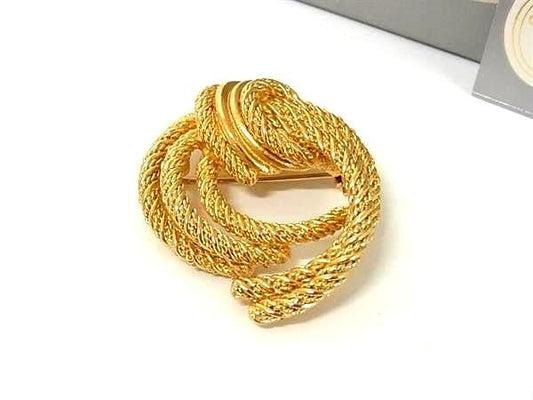Christian Dior Christian Dior Vintage Pin Brooch Pin Badge Accessories Gold