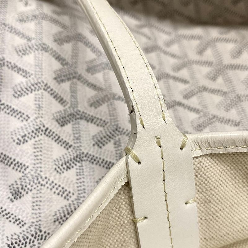 Goyard Tote Bag Saint Louis PM White Leather