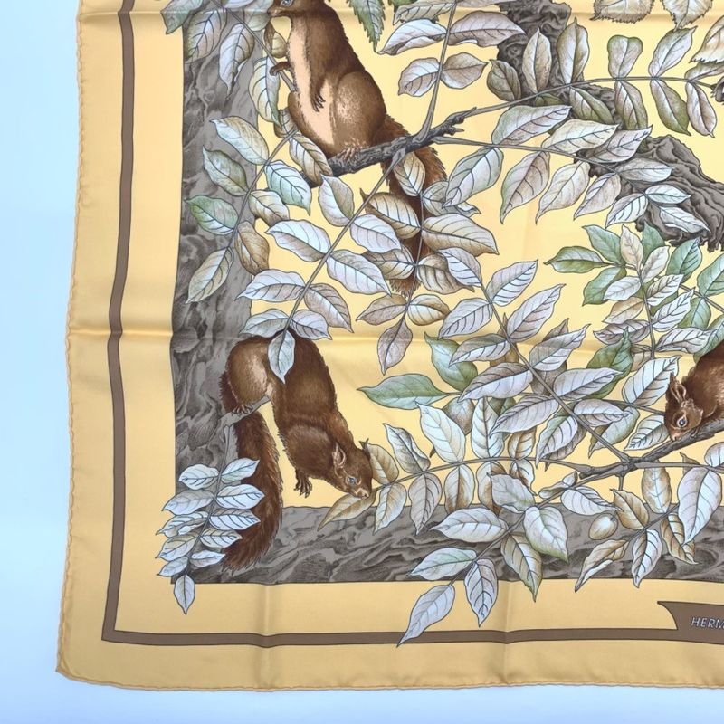 Hermes Carre 90 Silk Scarf Casse Noisette Nutcracker
