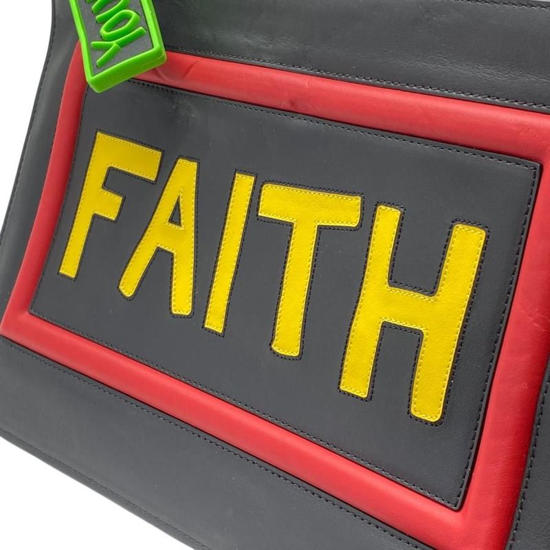 Fendi 7n0078 Faith Clutch Bag Second Bag Clutch Pochette Logo Leather Rubber
