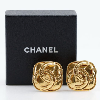 Chanel Coco Mark Vintage Gold Plated 94P Ladies 24g Earring