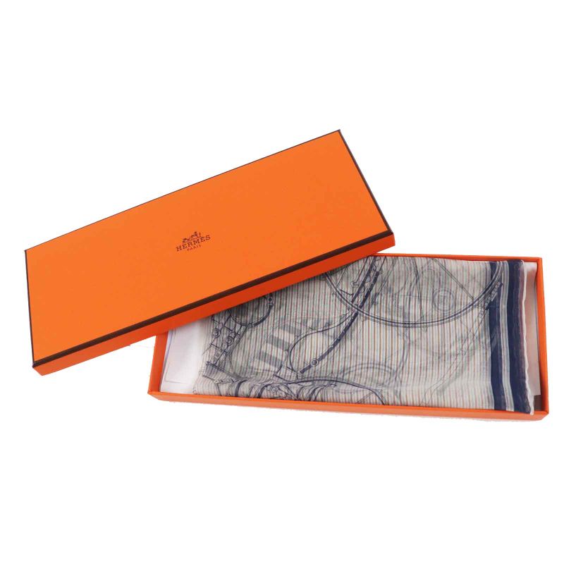Hermes Gavroche 45 Voitures Enequilibre Elaborate Carriage 100% Silk Scarf