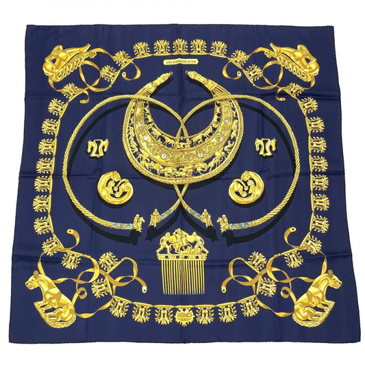 Hermes Carre 90 LES Cavaliers D'OR Golden Knight Scarf Silk Gold X Navy