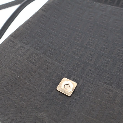 Fendi Zucchino Messenger Shoulder Bag Messenger Shoulder Bag 8bt075