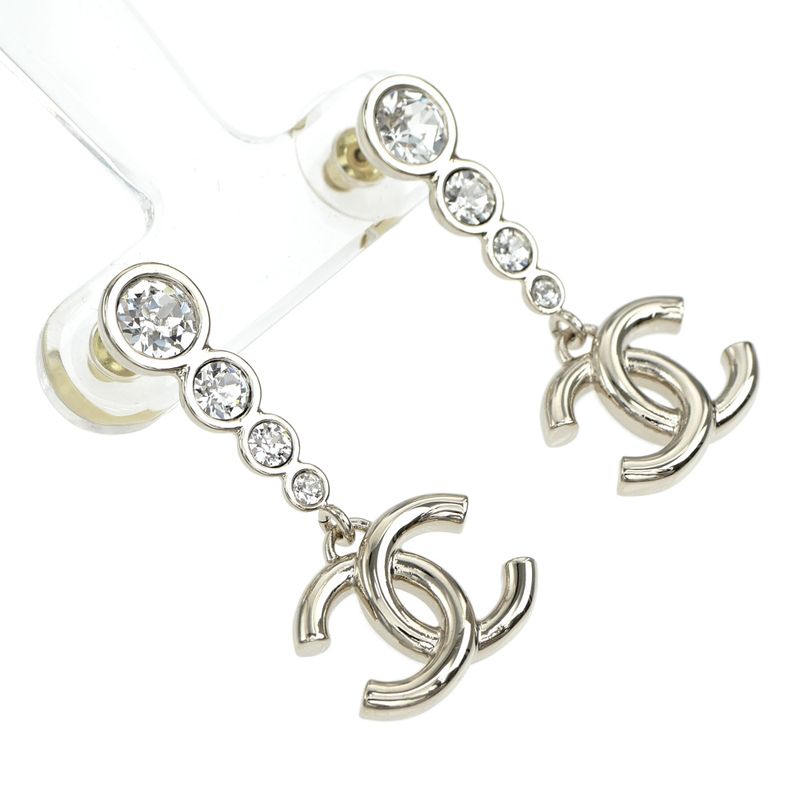 Pair Of Chanel Earrings Coco Mark CC Mark Abe124 B24 B Silver Accessorie