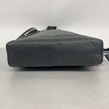 Louis Vuitton Body Bag Taiga Lama Duos Ring Bag M30936 Black Men's