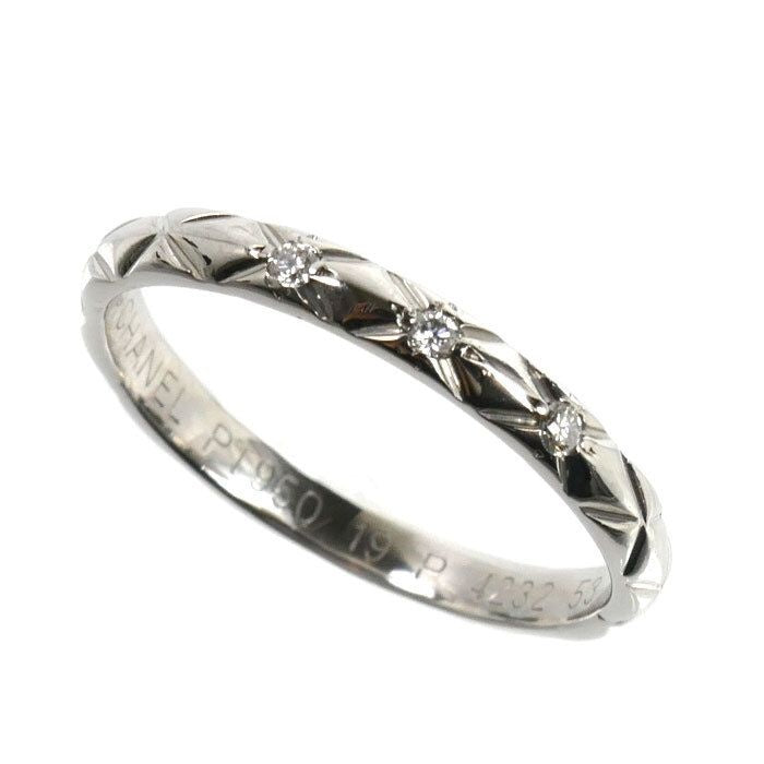 Chanel Platinum Quilted Diamond Ring