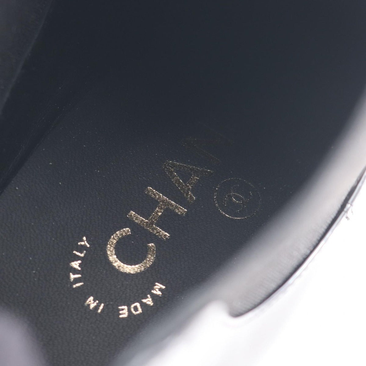 Chanel Boots Patent Leather — view 5