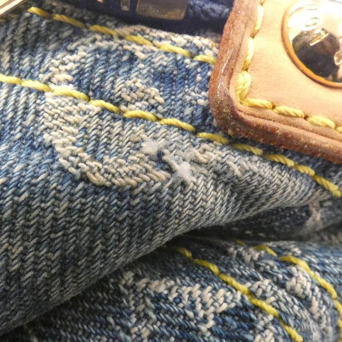 Louis Vuitton Monogram Denim Baggy GM Shoulder Bag Bleu — view 4