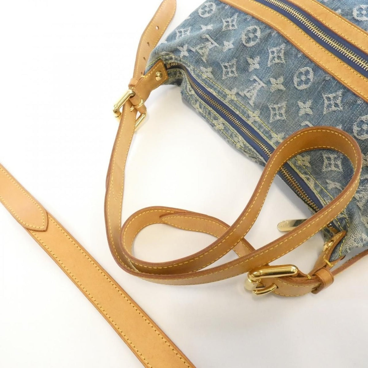 Louis Vuitton Monogram Denim Baggy GM Shoulder Bag Bleu — view 6