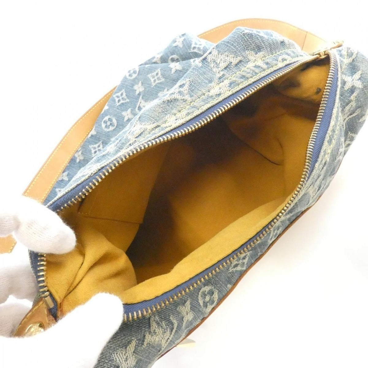 Louis Vuitton Monogram Denim Baggy GM Shoulder Bag Bleu — view 9