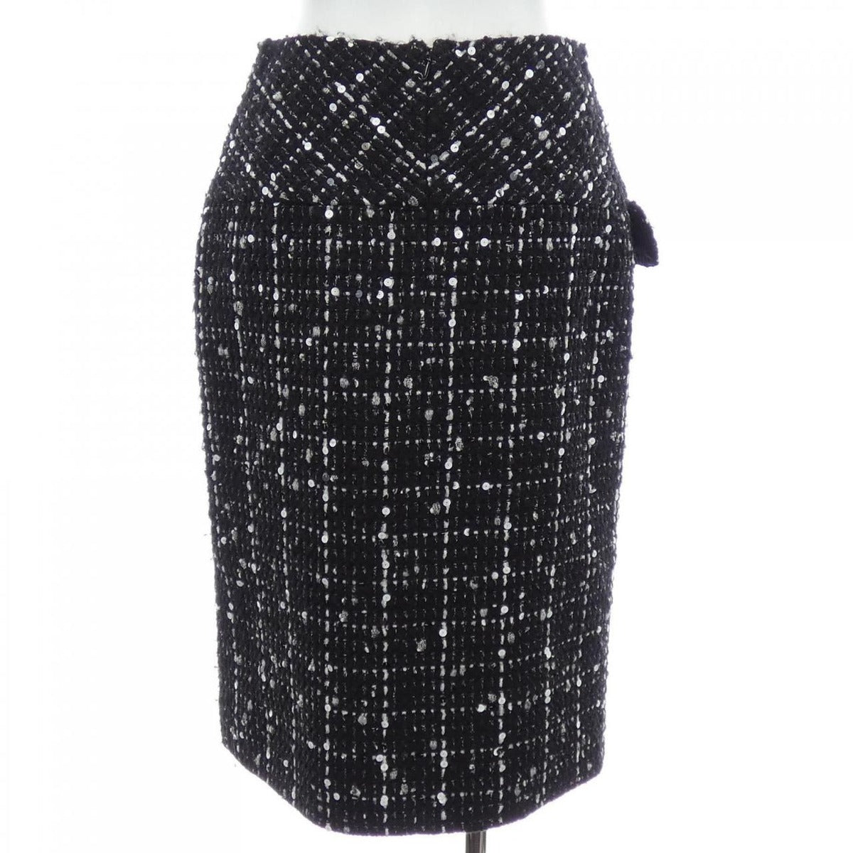 Chanel 20K Skirt Black 36 — view 2