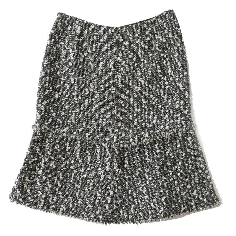 Chanel 04 A Tweed Skirt With Coco Mark Cut Off Hem Multi 38