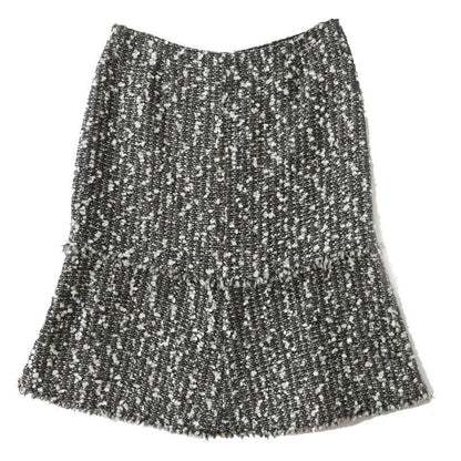 Chanel 04 A Tweed Skirt With Coco Mark Cut Off Hem Multi 38