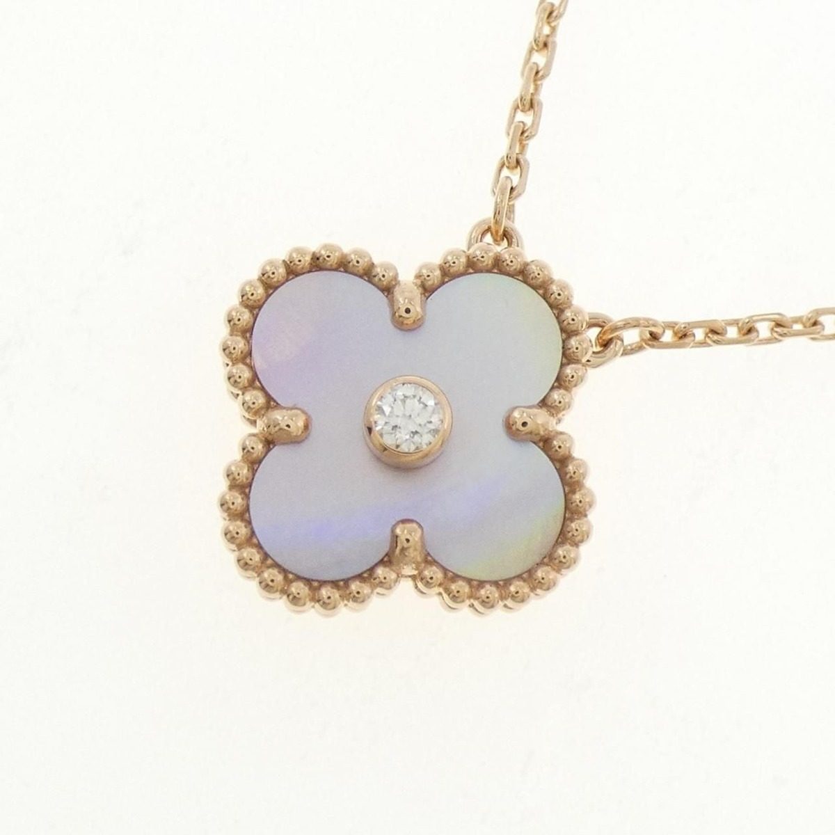 Van Cleef & Arpels Vintage Alhambra Holiday Limited Necklace — view 3