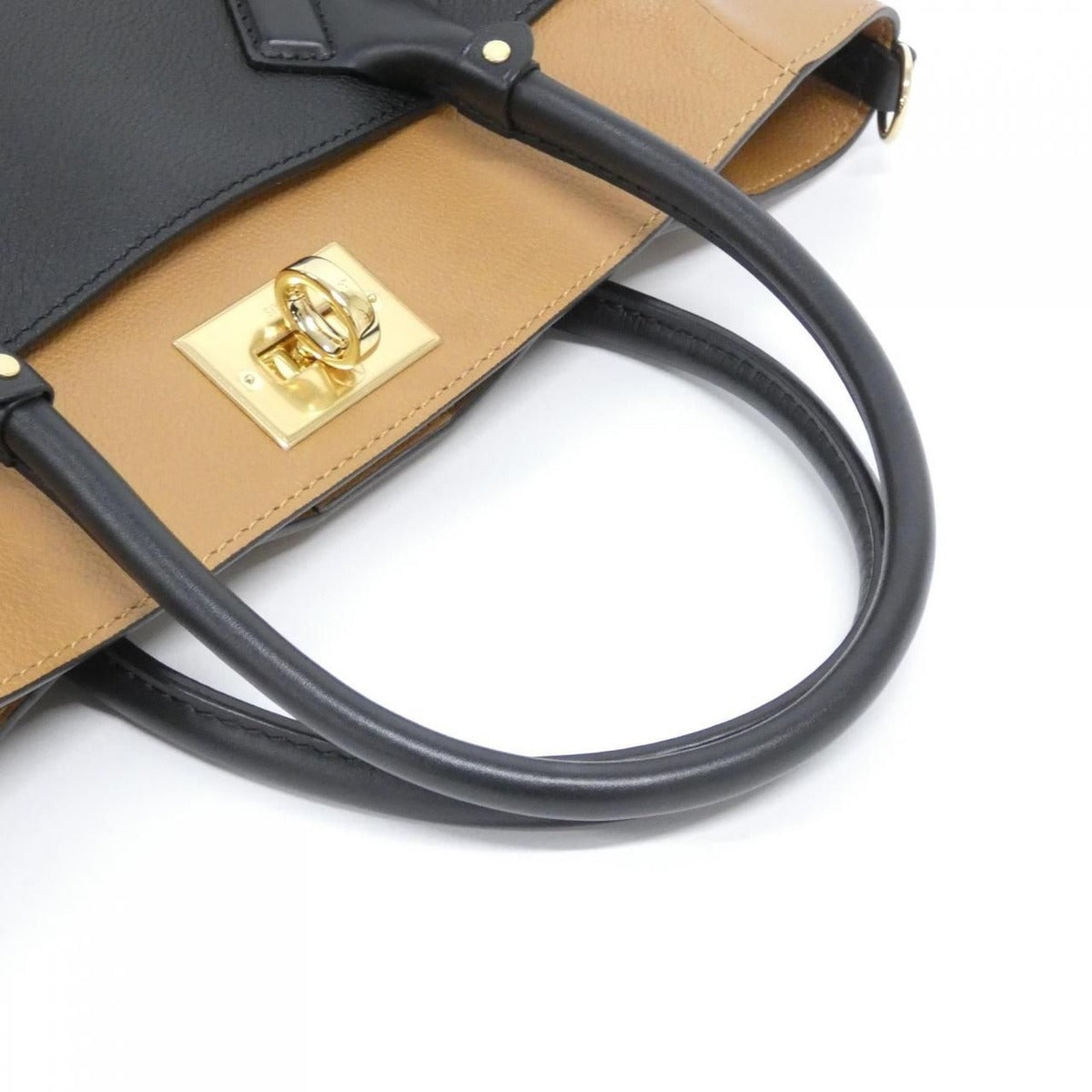 Louis Vuitton Monogram on My Side MM Bag — view 4