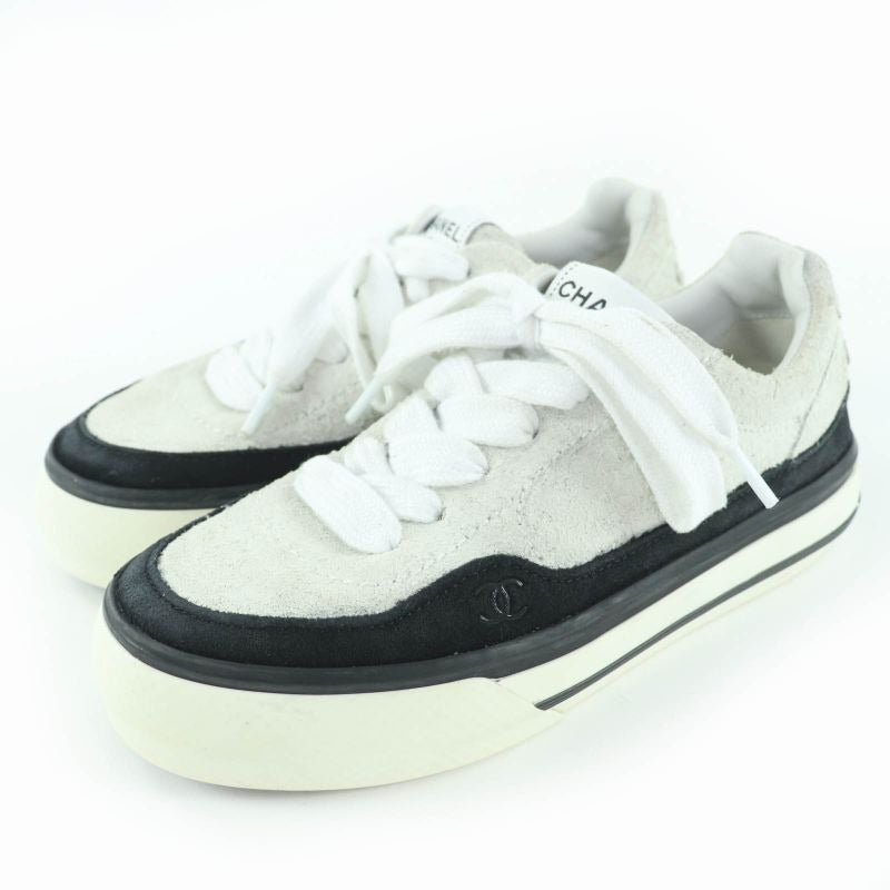 Chanel Coco Mark Lace Up Suede Leather Low-cut Sneakers White
