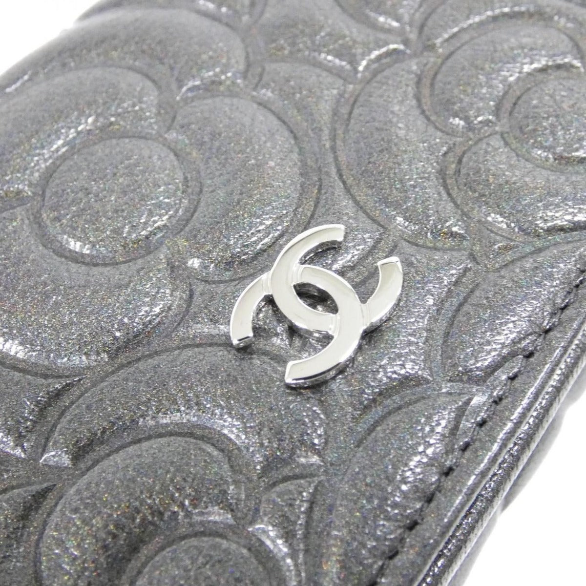 Chanel Wallet Satin Silver — view 3