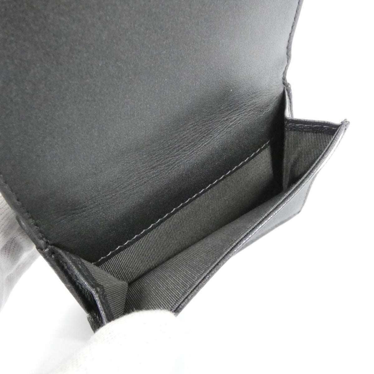 Chanel Wallet Satin Silver — view 5