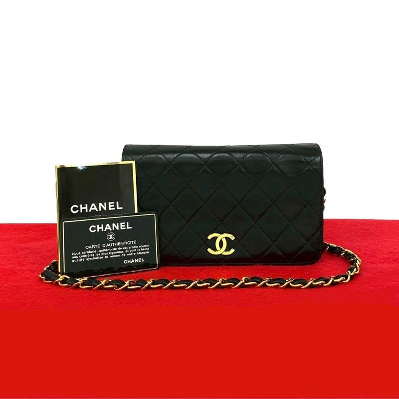 Chanel Chanel Quilted Lambskin Chain Shoulder Bag Pochette