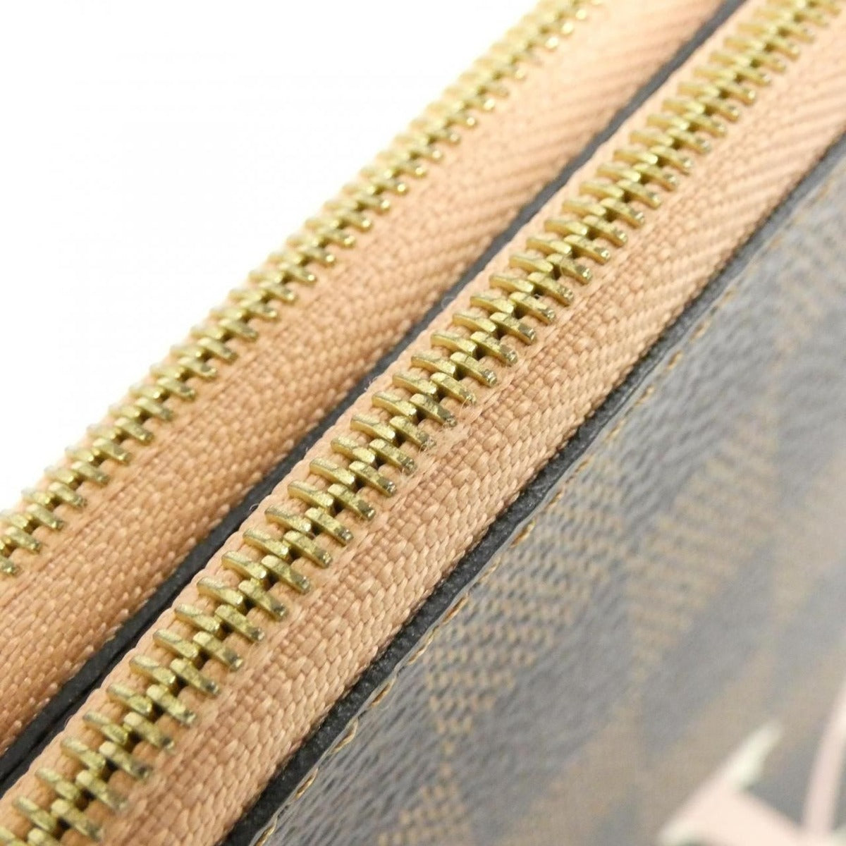 Louis Vuitton Damier Pochette Double Zip Shoulder Bag — view 6