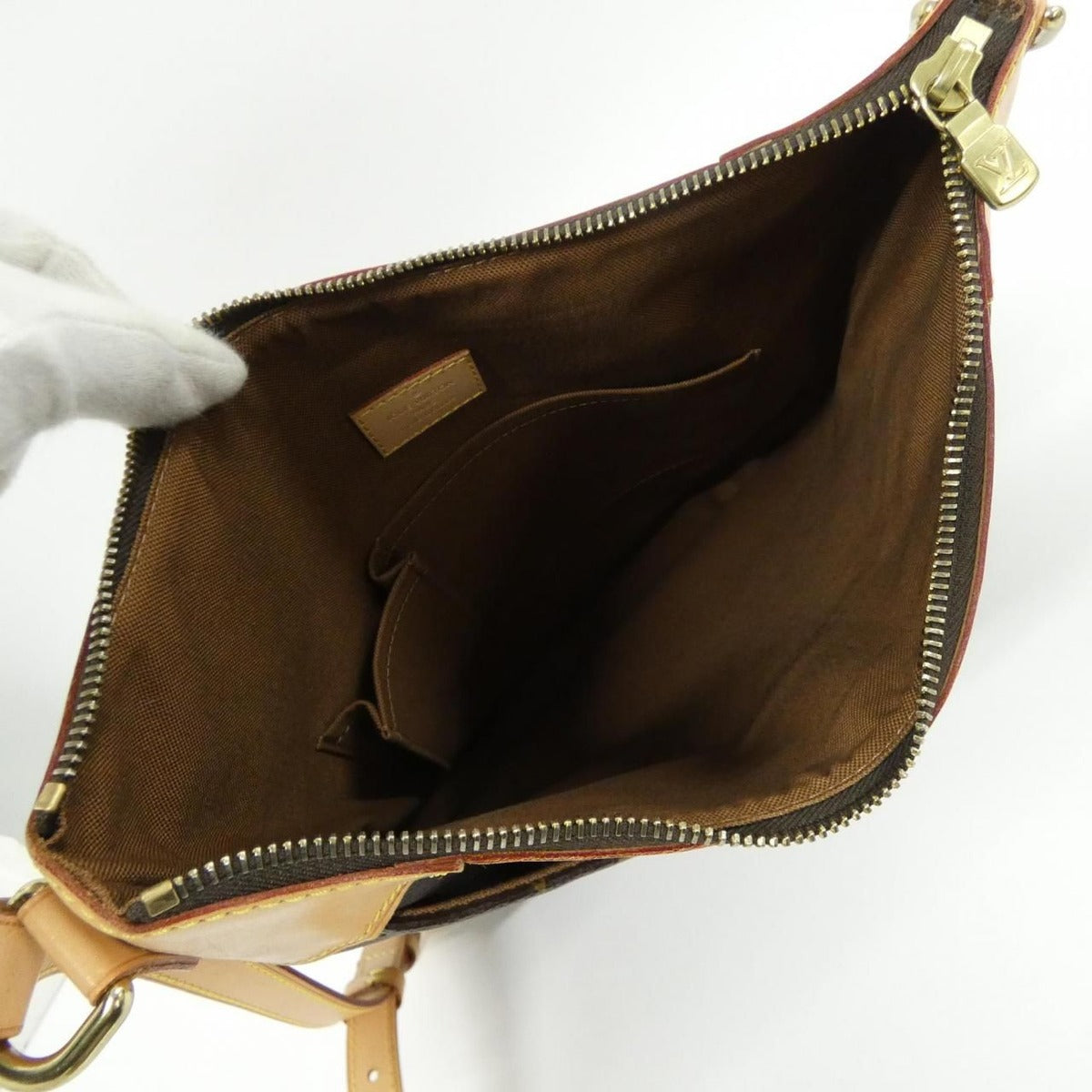 Louis Vuitton Monogram Odeon MM Shoulder Bag — view 10