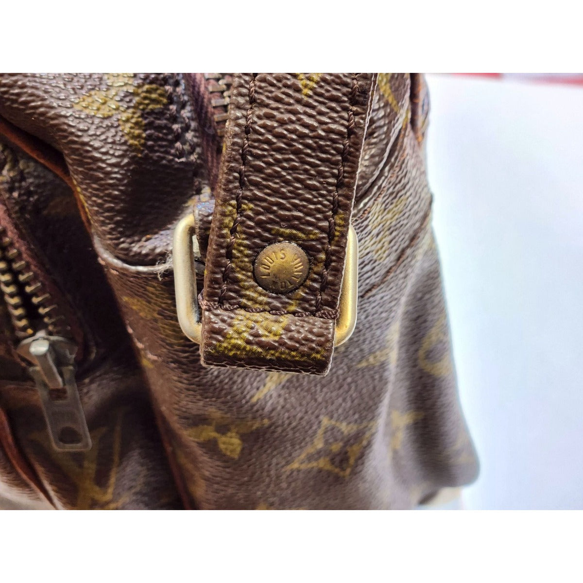 Louis Vuitton Migrateur Former — view 12
