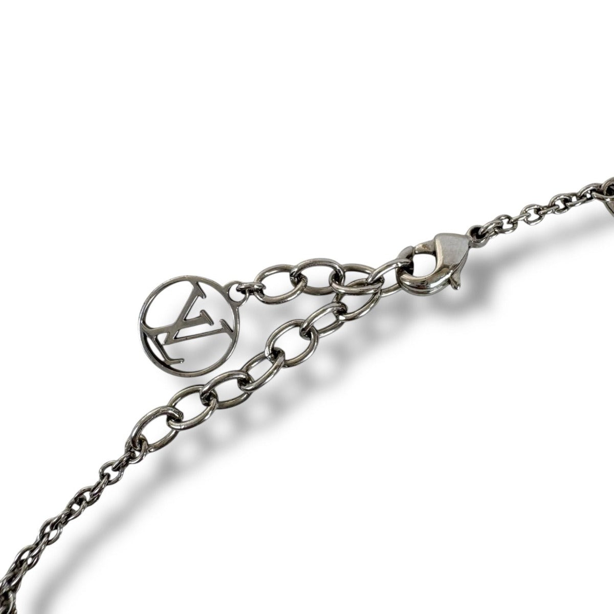 Louis Vuitton Bracelet L to V Rhinestone Circle Logo — view 9