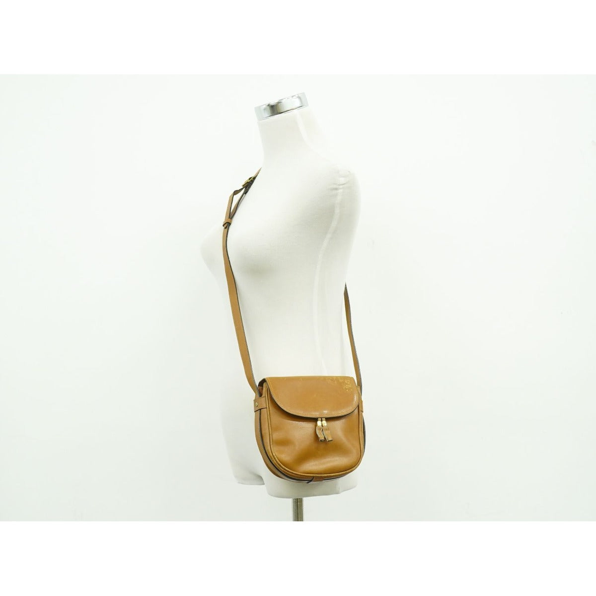 Celine Leather Shoulder Bag Pochette Brown — view 6