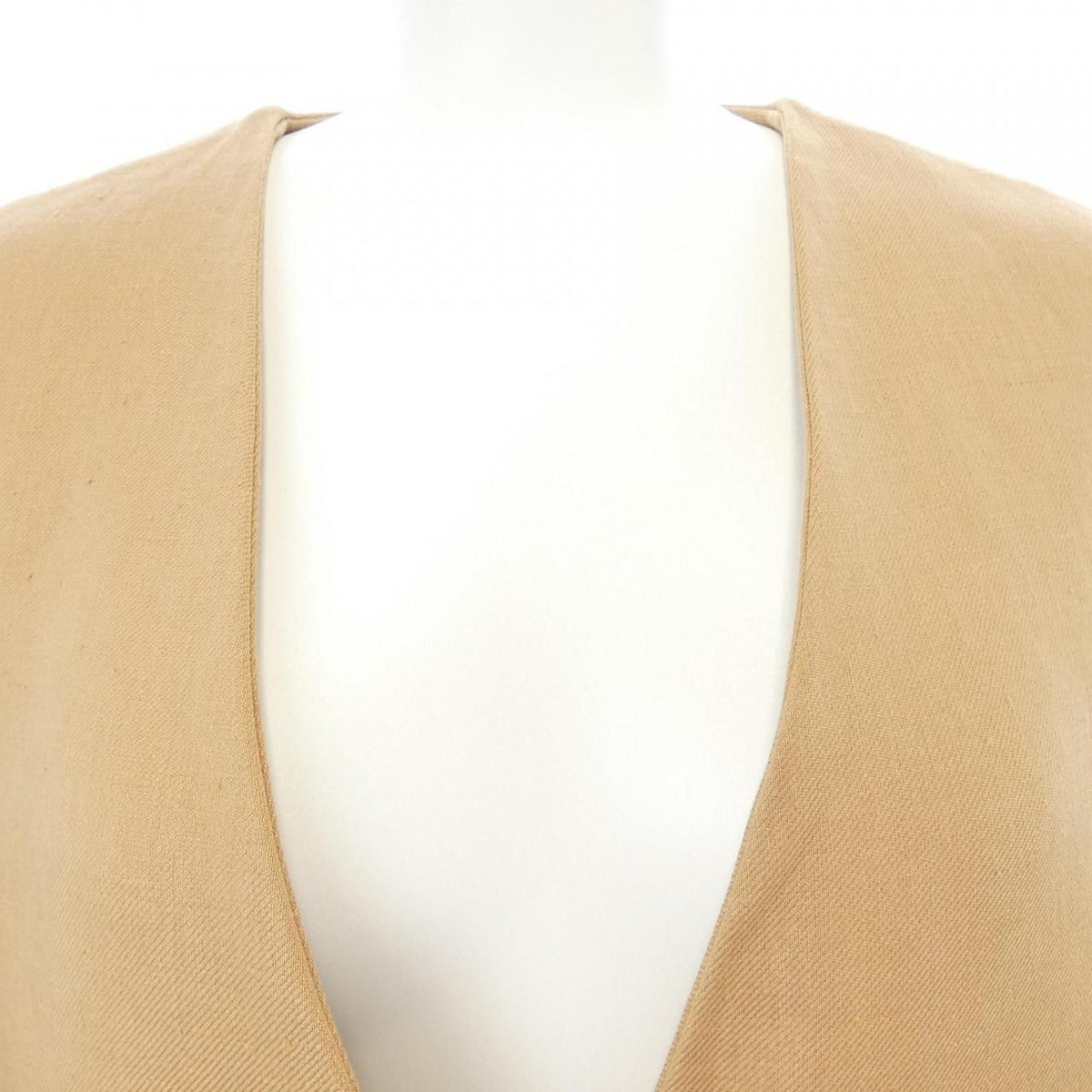 Hermes Supple Coat Beige 40 — view 5