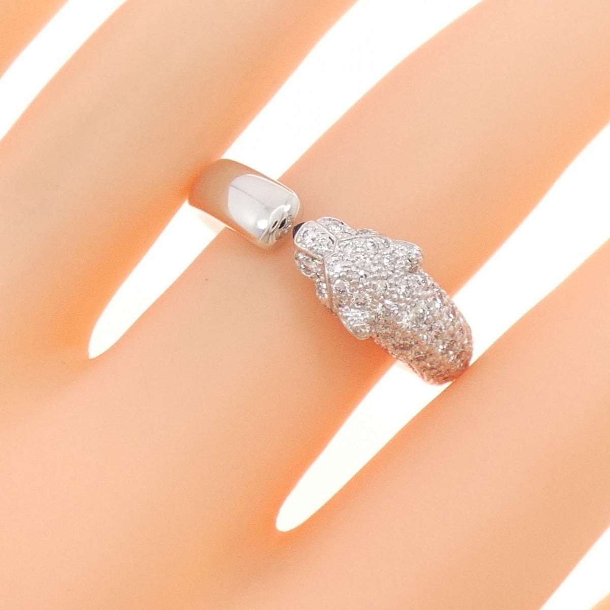 Cartier Panthere Ring L — view 6