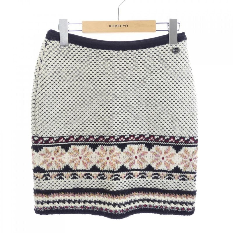 Chanel Size 36 Black Skirt