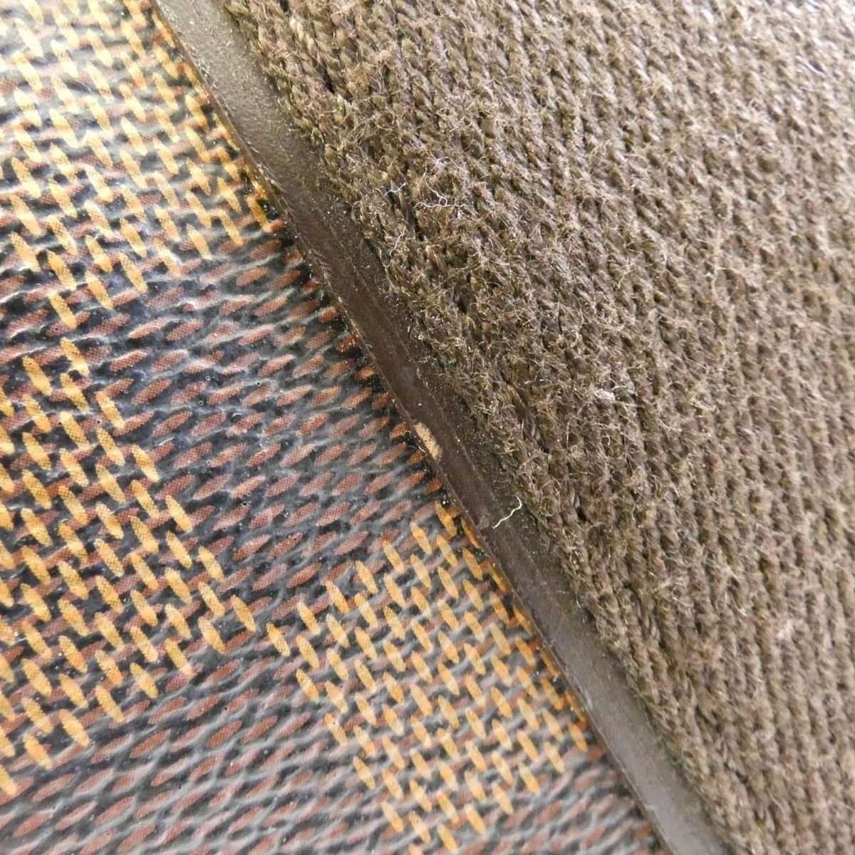 Louis Vuitton Damier Bob le Bag — view 7