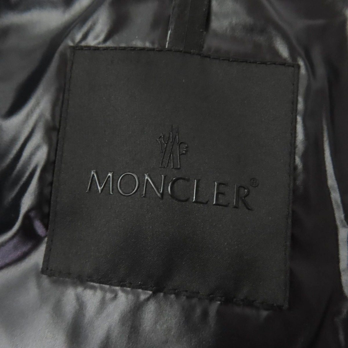 Moncler Herbe Logo Patch with Hood Down Jacket Black 0 Hanger Garment — view 10